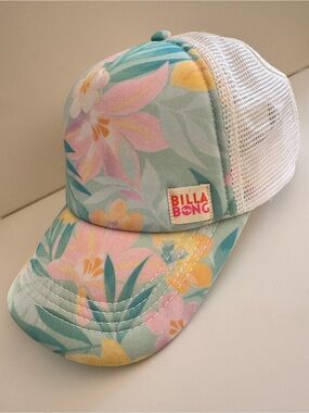 Billabong Women’s Heritage Mashup Floral Trucker Hat Snapback | OS